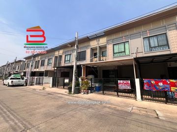 ทาวน์เฮาส์ โครงการ บริคโก้ ทาวน์ เทพารักษ์-บางพลี เนื้อที่ 18.4 ตรว. ซอยบางพลีพัฒนา ถนนเทพารักษ์ กม.23 ตำบลบางเพรียง อำเภอบางบ่อ จังหวัดสมุทรปราการ