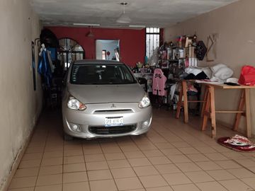 Casa en venta  en Calle de la Tierra 406, León Gto