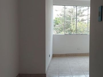venta de lindo departamento en la molina