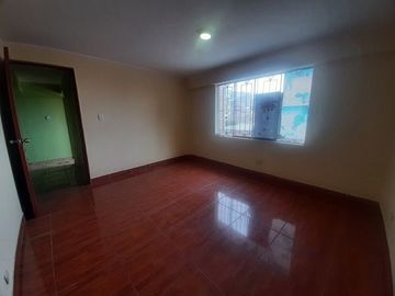 SE VENDE CASA DE 2 NIVELES EN SAN FERNANDO II SAN JUAN DE LURIGANCHO