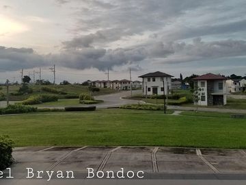 Pre Selling Residentiial Lot for Sale in Nuvali Near Miriam Collage Southdale Settings