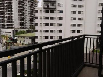Serin East Tower 1 Tagaytay Condo Unit For Sale