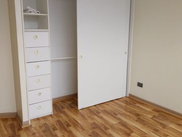 se vende Departamento en Valparaíso a pasos de muelle Baron