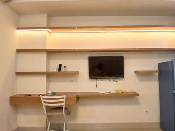 Jual Apartemen Grand Kamala Lagoon Bekasi – Studio Full Furnished Brand New