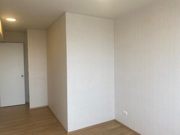 FLAT DE ESTRENO, VISTA PANORAMICA PISO 20, en la zona céntrica de Santa Beatriz, a pasos de la Av. Arequipa y el Circuito Mágico del Agua.