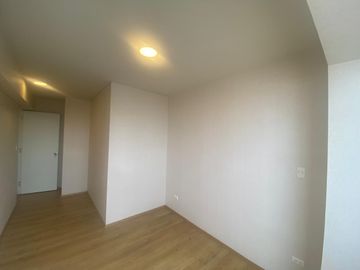 FLAT DE ESTRENO, VISTA PANORAMICA PISO 20, en la zona céntrica de Santa Beatriz, a pasos de la Av. Arequipa y el Circuito Mágico del Agua.