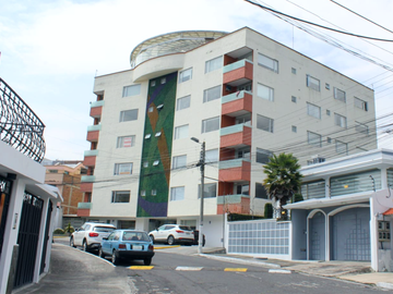 Venta de Departamento, Frente Condado Shopping