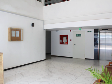 Venta de Departamento, Frente Condado Shopping