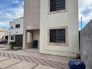 CASA EN VENTA CALLE CALAIR 1702 FRACCIONAMIENTO LA CALZADA CIUDAD OBREGON SONORA CP 85060