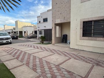 CASA EN VENTA CALLE CALAIR 1702 FRACCIONAMIENTO LA CALZADA CIUDAD OBREGON SONORA CP 85060