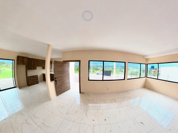 SE VENDE CASA VACACIONAL POR ESTRENAR, EN ZONA PRIVILEGIADA DE YUNGUILLA