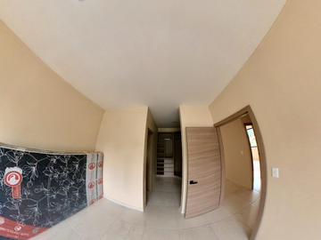 SE VENDE CASA VACACIONAL POR ESTRENAR, EN ZONA PRIVILEGIADA DE YUNGUILLA