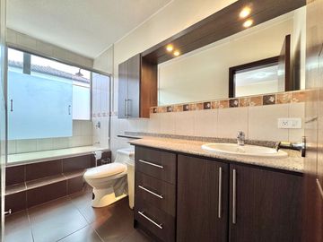 Departamento en Venta de Oportunidad, Sector Amagasí del Inca