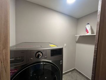 Departamento en Venta en Cuatro Rios D8