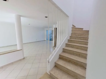 REMATO CASA EN LOMAS DE GUADALUPE, CUAUTITLAN IZCALLI CERCA DE GALERIAS PERINORTE