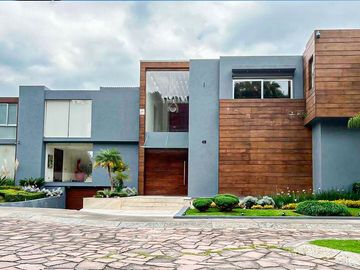 Venta de Residencia en Bosque Real junto al campo de golf,  5 habitaciones