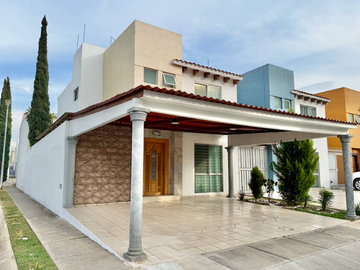 CASA EN VENTA EN BONANZA RESIDENCIAL