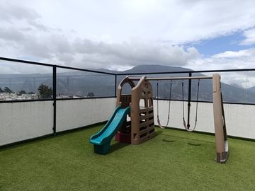 Se Vende Departamento de 3 Dorm. en Carcelén Diagonal Al Colegio Americano