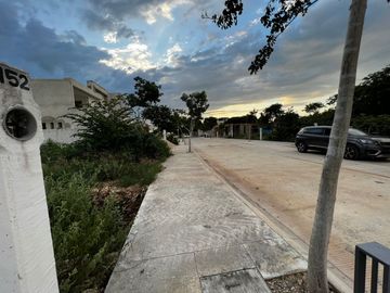 Terreno en Privada Zendera, Conkal Yucatán