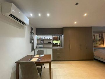 53 sq.m. fully furnished and spacious studio unit in Coralpoint-Mactan @ P6M
