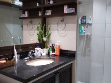 53 sq.m. fully furnished and spacious studio unit in Coralpoint-Mactan @ P6M