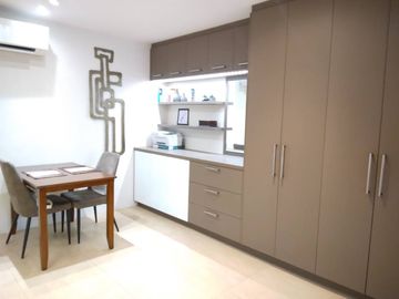 53 sq.m. fully furnished and spacious studio unit in Coralpoint-Mactan @ P6M