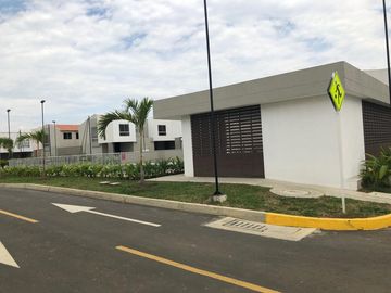 CASA EN CONJUNTO JAMUNDI