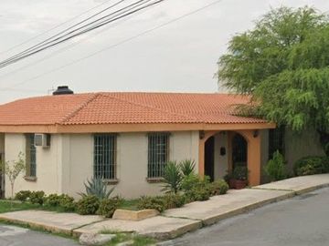 VENTA DE CASA URUGUAY GUADALUPE MONCLOVA COAHUILA