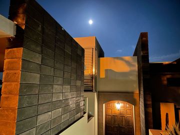 Espectacular casa en Vista Real