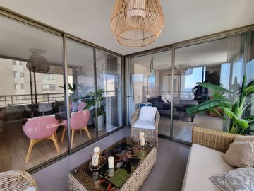 Se Vende departamento en Cerro Paranal 4 D+3B+ 2 E y 1 Bod. a 8.000 UF