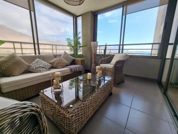 Se Vende departamento en Cerro Paranal 4 D+3B+ 2 E y 1 Bod. a 8.000 UF