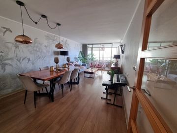 Se Vende departamento en Cerro Paranal 4 D+3B+ 2 E y 1 Bod. a 8.000 UF