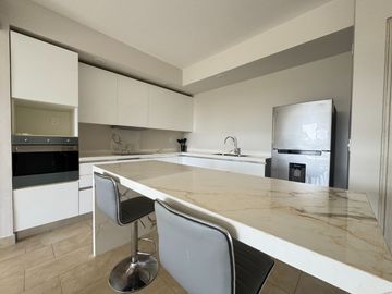 Venta de Departamento Amueblado en Playa del Carmen – Ubicación Privilegiada y Amenidades Exclusivas en Ciudad Mayakoba