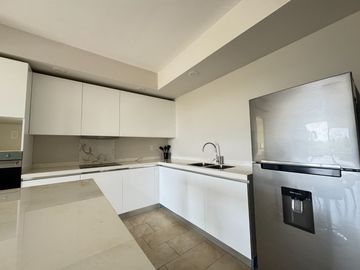 Venta de Departamento Amueblado en Playa del Carmen – Ubicación Privilegiada y Amenidades Exclusivas en Ciudad Mayakoba