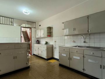 ENCANTADORA CASA EN MIRAFLORES