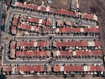 Casa en condominio en remate ubicada Ojo de Agua Edo. Méx.