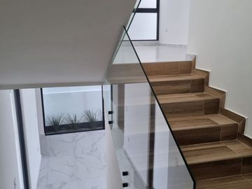 Hermosa casa nueva en venta parque milán