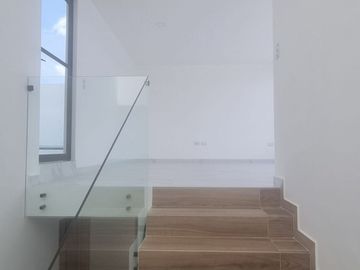 Hermosa casa nueva en venta parque milán