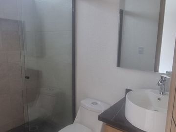Hermosa casa nueva en venta parque milán
