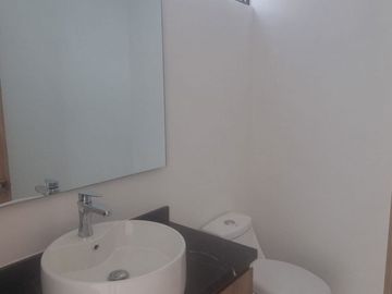 Hermosa casa nueva en venta parque milán