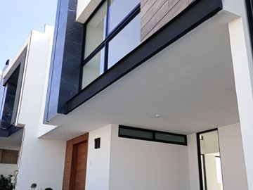 CASA NUEVA EN VENTA EN PARQUE MILAN