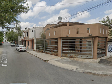 ¡ Casa En Venta ! (Remate) - Miravista Residencia, Cd. General Escobedo, N. L.