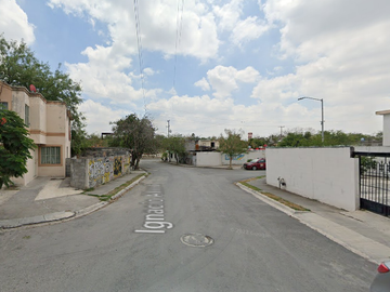 ¡ Casa En Venta ! (Remate) - Miravista Residencia, Cd. General Escobedo, N. L.
