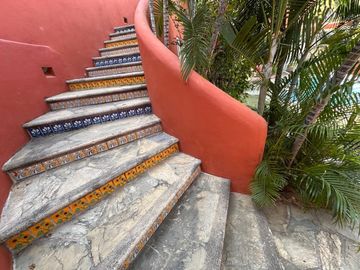 Casa con vista al mar, alberca, elevador, en venta Residencial Conejos Huatulco