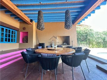 PROPIEDAD EN VENTA EN AVANDARO
