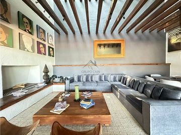 PROPIEDAD EN VENTA EN AVANDARO