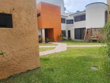 CASA EN VENTA JARDINES DE GUADALUPE