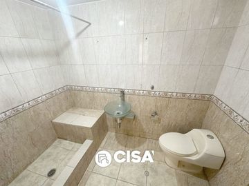 VENTA DE HERMOSA CASA DE 200 M2