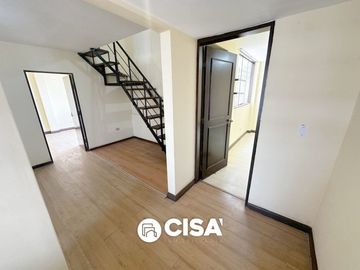 VENTA DE HERMOSA CASA DE 200 M2