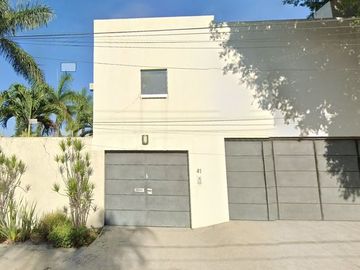 EXCELENTE PROPIEDAD UBICADA EN LA COLONIA DELICIAS, EN CUERNAVACA, MORELOS